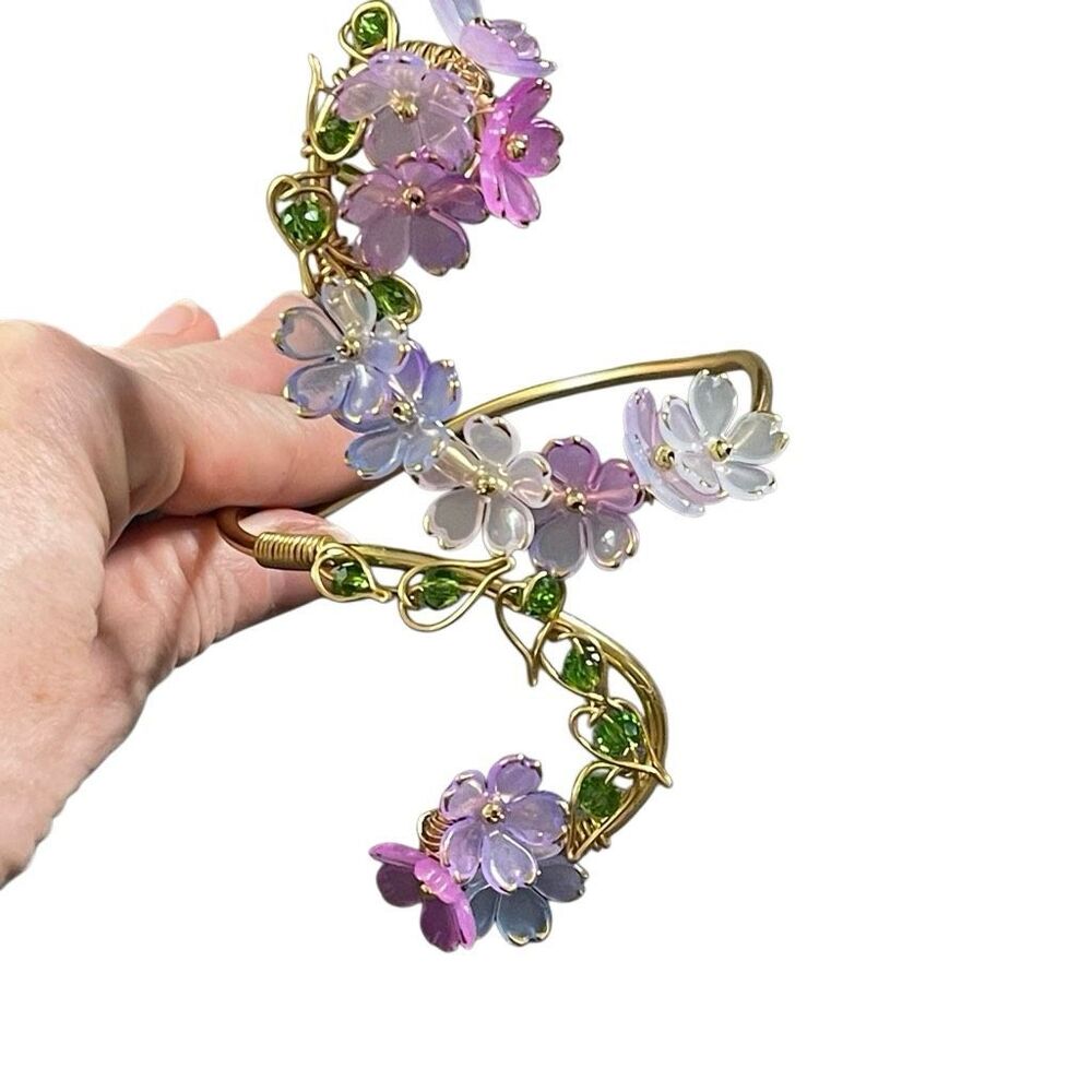 Enchanted adjustable gold tone floral arm cuff whimsical fairy core blossom flow - Picture 2 of 8